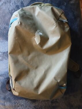 Cotopaxi Allpa 35L Travel Pack in Olive Green